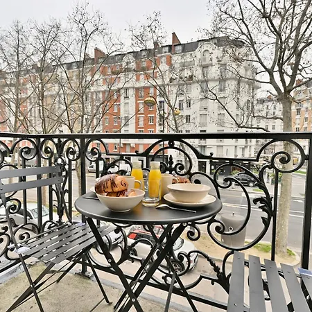 Proche Parc Monceau - Gourgaud Apartamento Paris